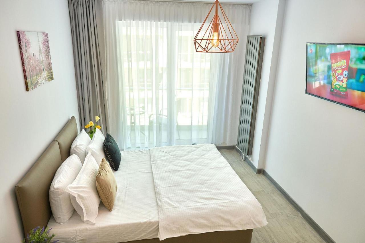Orange Summer Apartment Spa Pools Beach Resort 马马亚 外观 照片