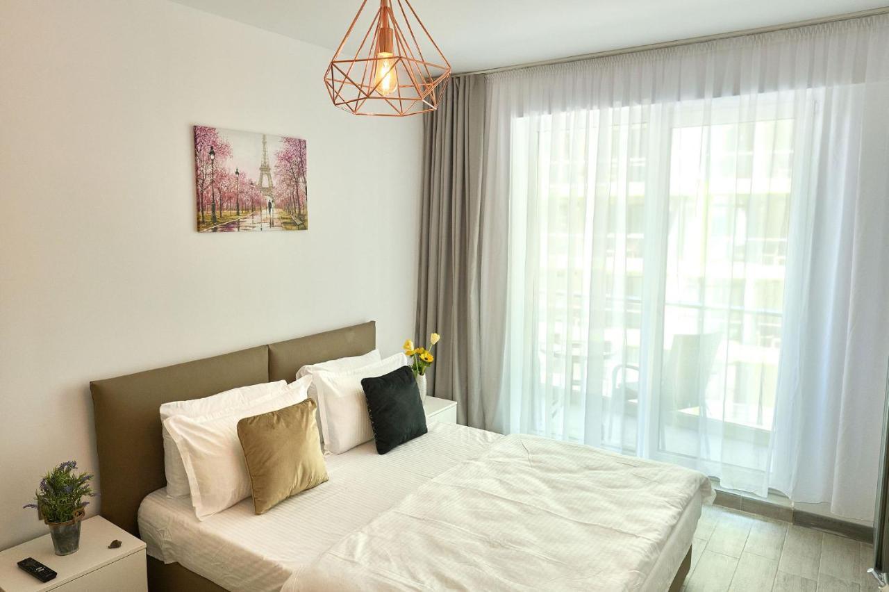Orange Summer Apartment Spa Pools Beach Resort 马马亚 外观 照片