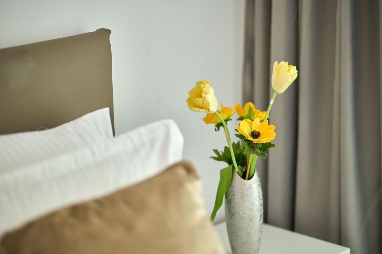 Orange Summer Apartment Spa Pools Beach Resort 马马亚 外观 照片